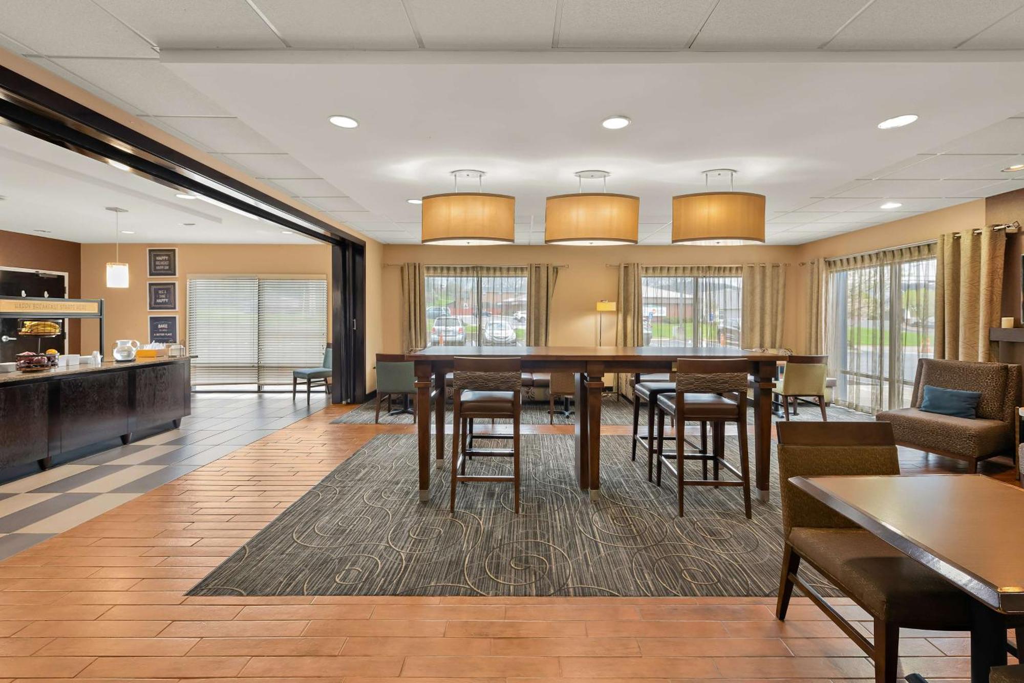 Hampton Inn Ланкастър Екстериор снимка